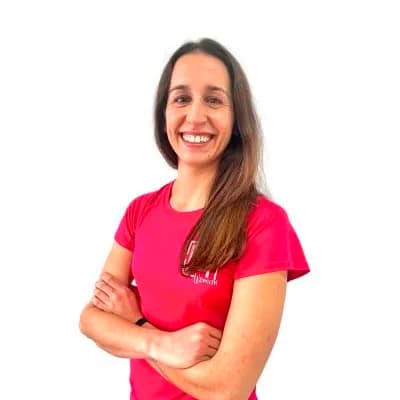 Elena es fisioterapeuta en alcala de henares